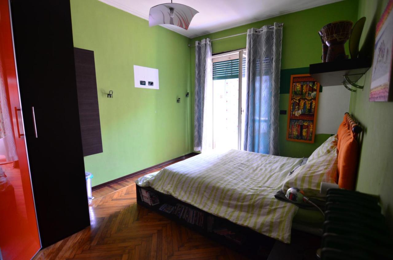 Pollyhouse - Apartment ตูริน ภายนอก รูปภาพ